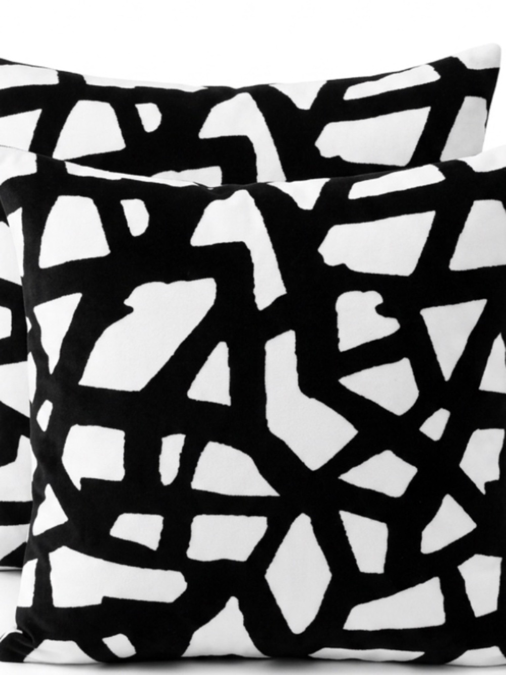Abstract puzzle pattern black /white Geometric velvet pillow case 18/18 set 2